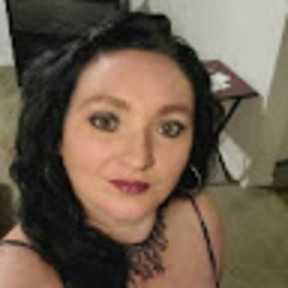 Meet your Posher, Susan - Picture 1 of 1